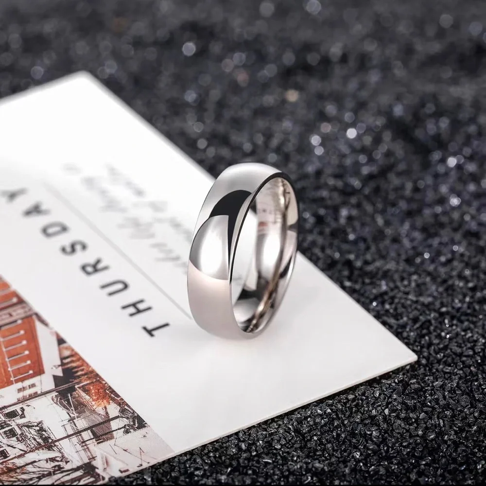 Men’s 6mm polished Titanium comfort band wedding ring NIB 10